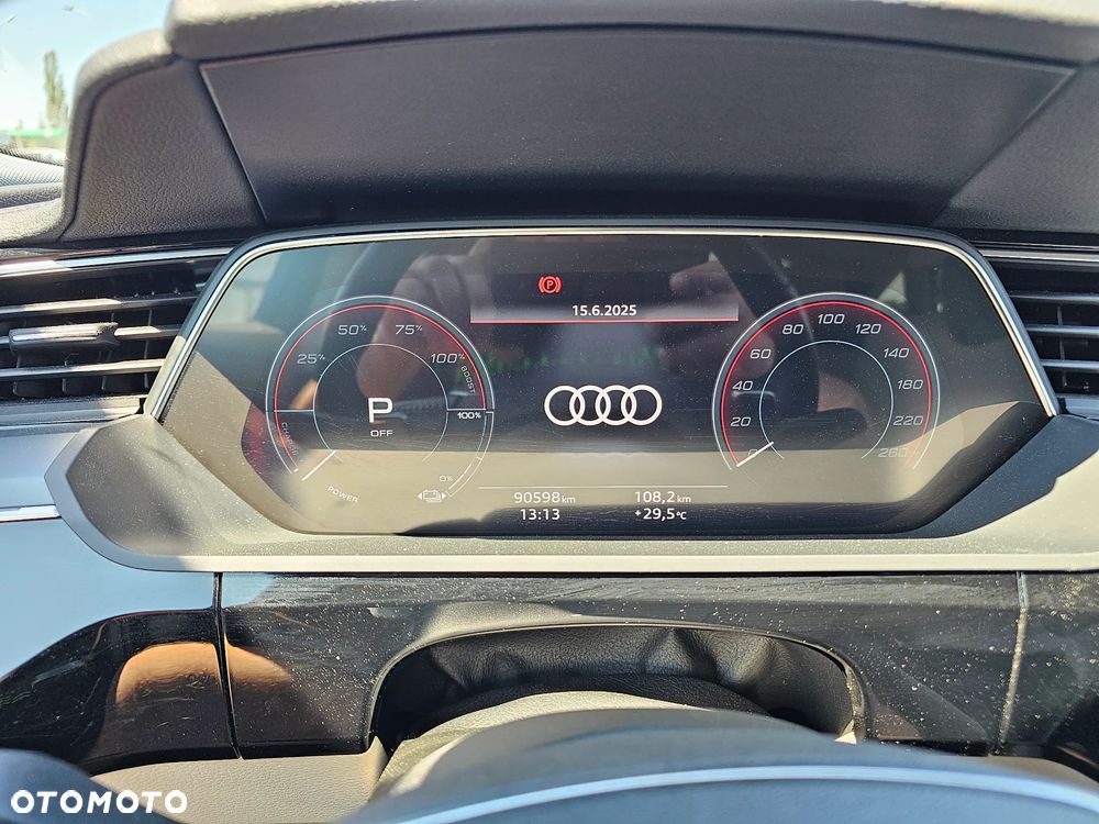 Audi e-tron 55 Quattro - 15