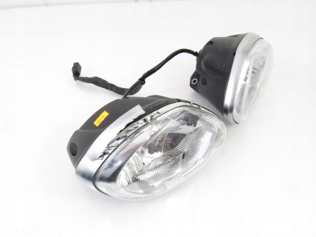 Lampa przód / reflektor Triumph Speed Triple 1050, 12r ABS - 1