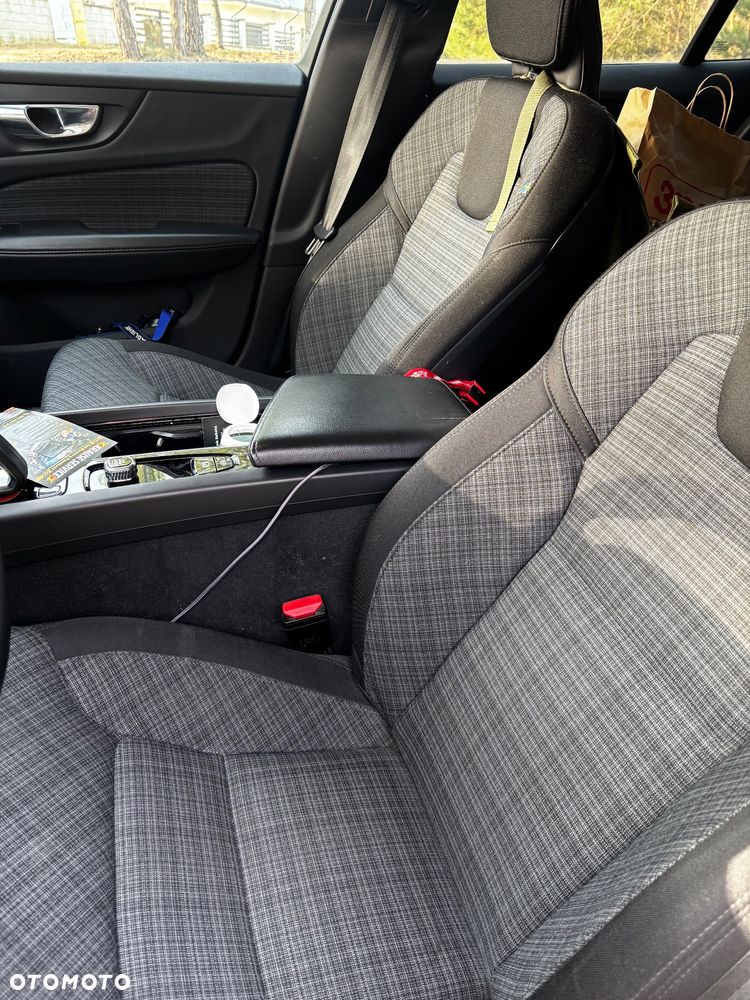 Volvo V60 Cross Country T5 AWD - 7