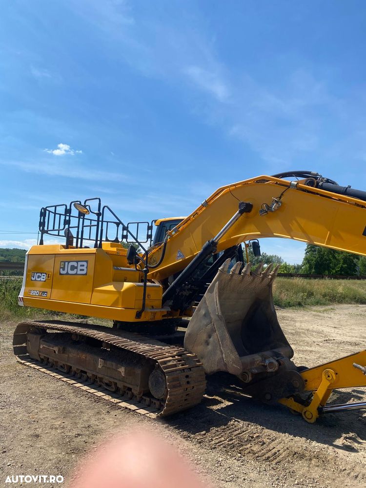 JCB 220 X L - 8