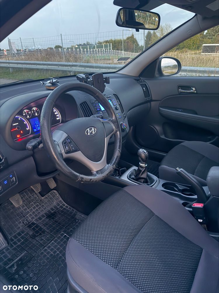 Hyundai i30 1.6 CRDi Base + EU5 - 5