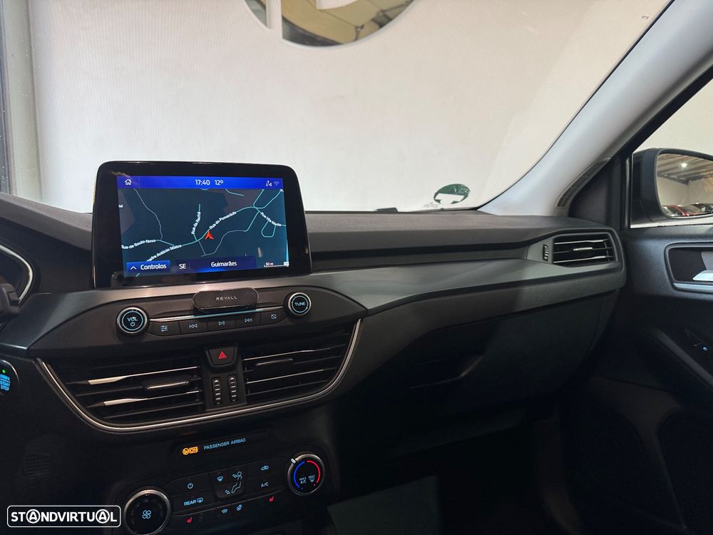 Ford Focus SW 1.5 EcoBlue S&S Aut. ACTIVE - 11