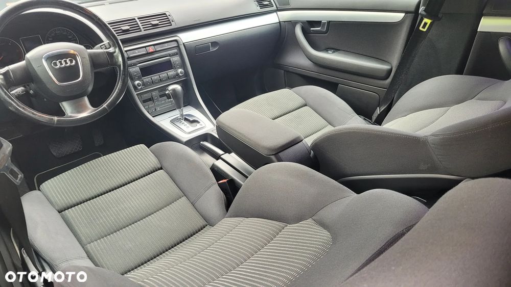 Audi A4 Avant 2.0 TDI DPF multitronic - 11