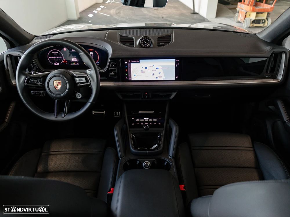 Porsche Cayenne Coupé E-Hybrid - 22