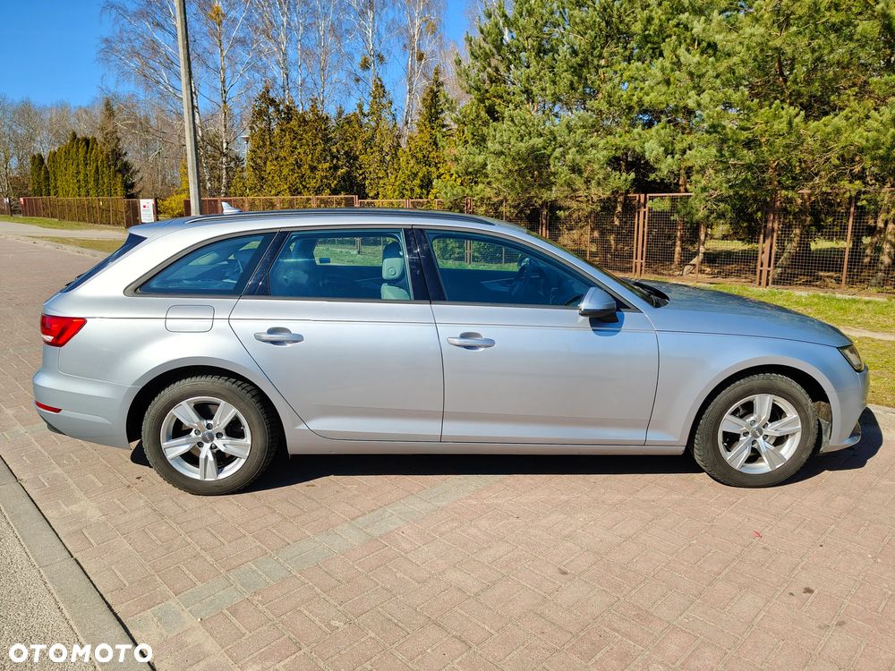 Audi A4 Avant 2.0 TDI - 15