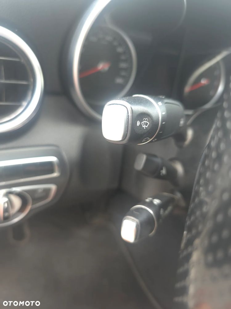 Mercedes-Benz Klasa C 200 7G-TRONIC - 9