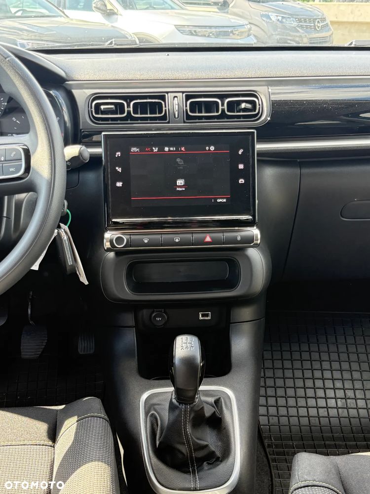 Citroën C3 1.2 PureTech Shine - 18