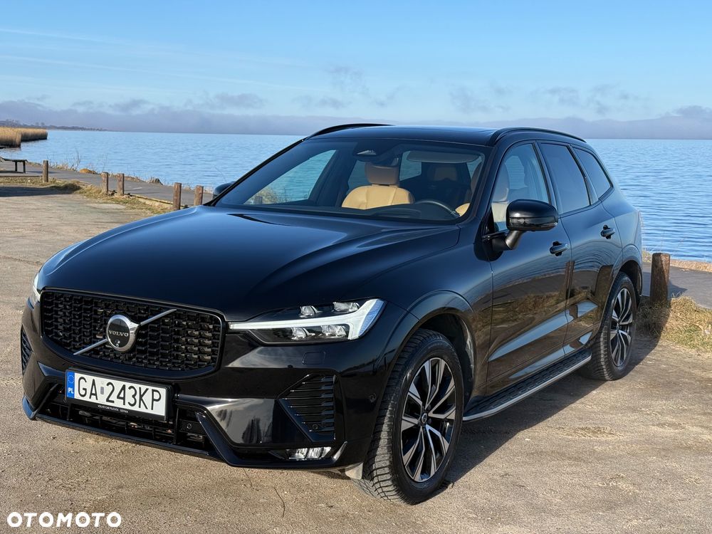 Volvo XC 60 B5 B AWD Ultimate Dark - 3