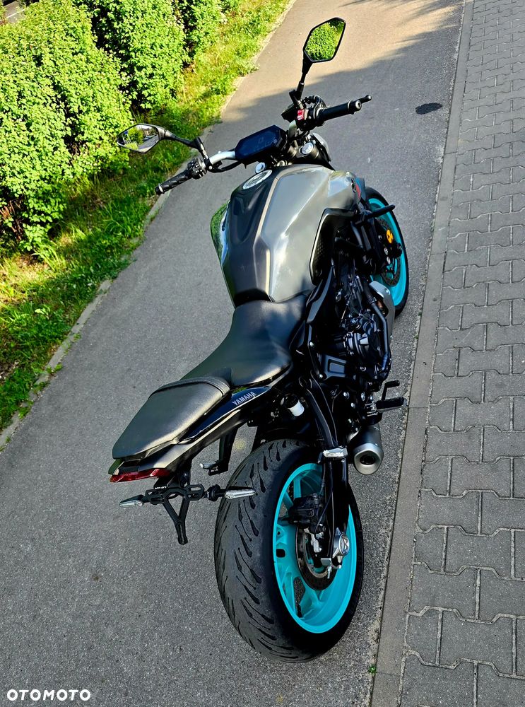 Yamaha MT - 7