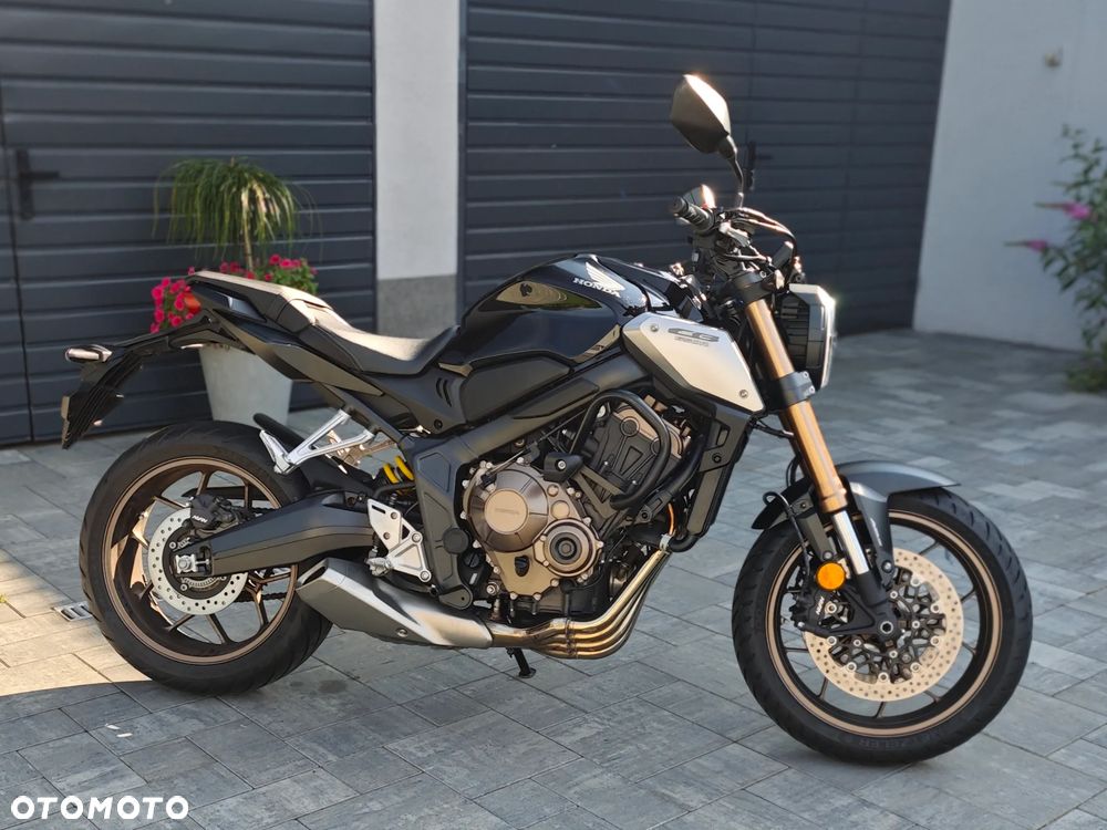 Honda CB - 35