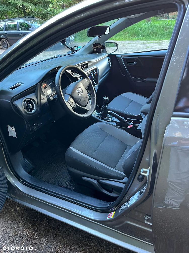 Toyota Auris 1.6 Active - 3