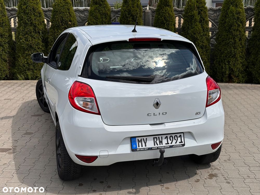 Renault Clio 1.5 dCi Luxe Dynamique - 12