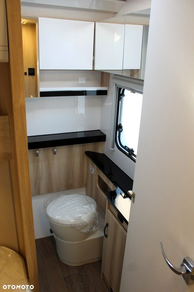 Hobby DE LUXE 495 WFB - 13