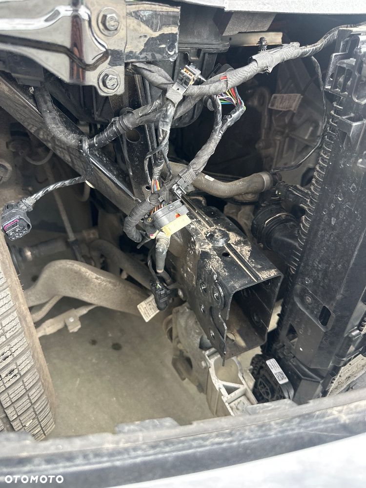 BMW i4 - 15