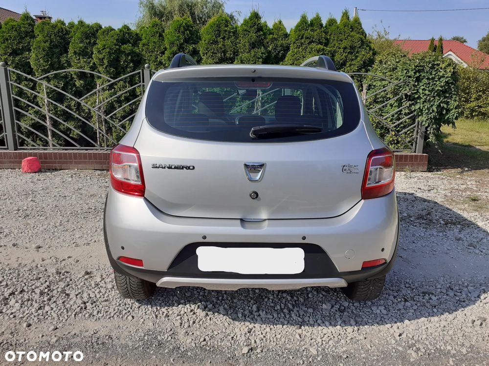 Dacia Sandero 1.5 dCi Laureate - 5