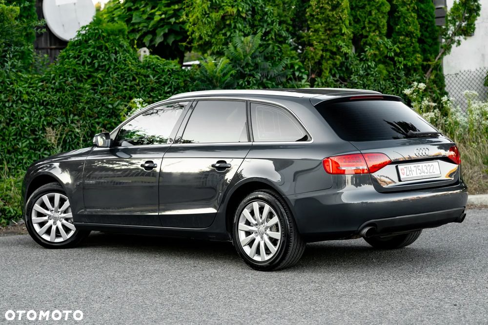Audi A4 Avant 2.0 TFSI Quattro S tronic - 9