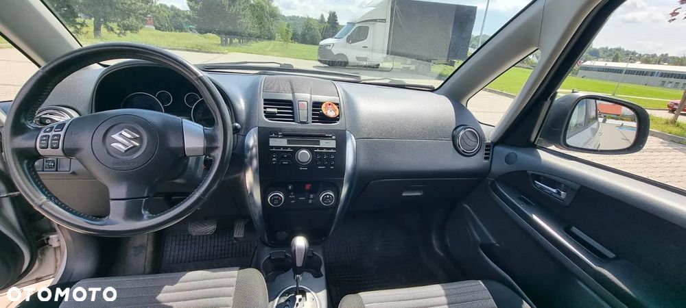 Suzuki SX4 1.6 Premium 4WD - 14