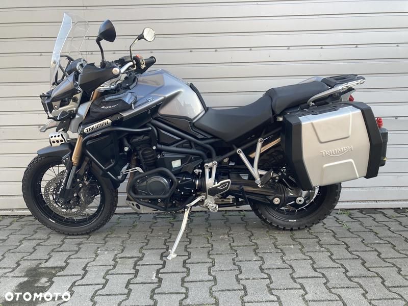 Triumph Tiger - 2