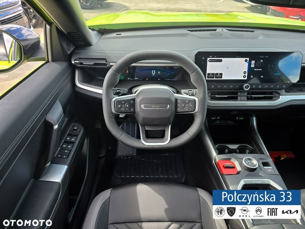 Jeep Compass - 17