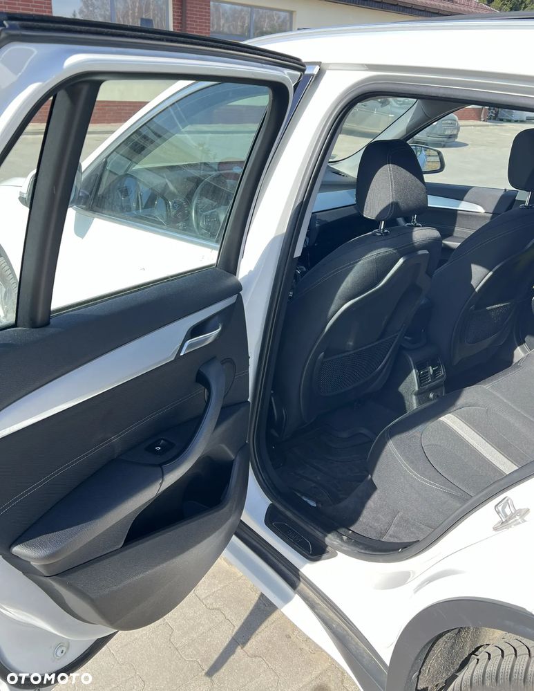 BMW X1 - 12