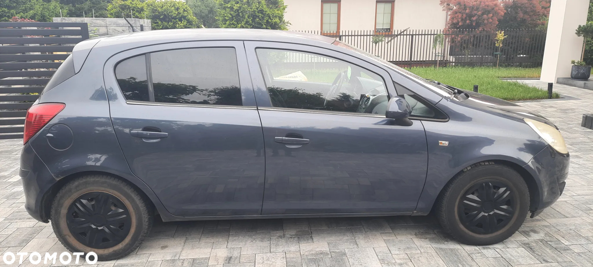 Opel Corsa 1.2 16V Enjoy - 2