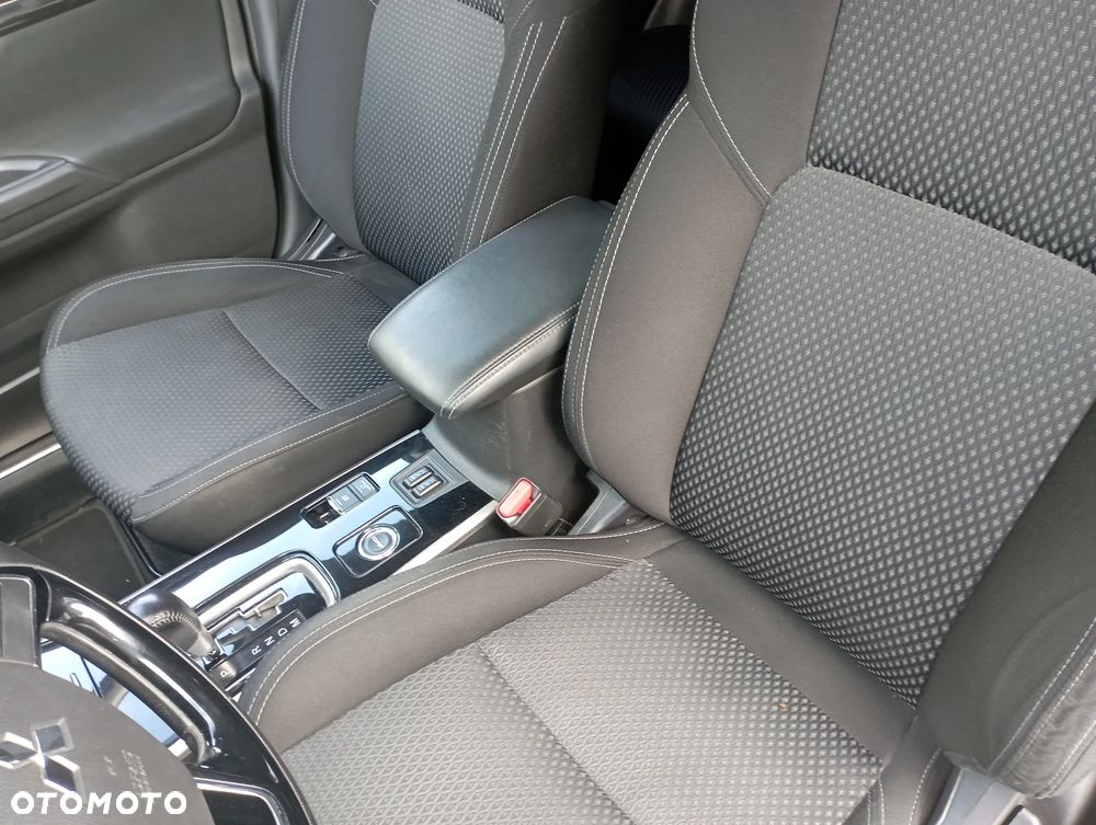 Mitsubishi Outlander 2.0 Intense + SDA 4WD CVT - 4