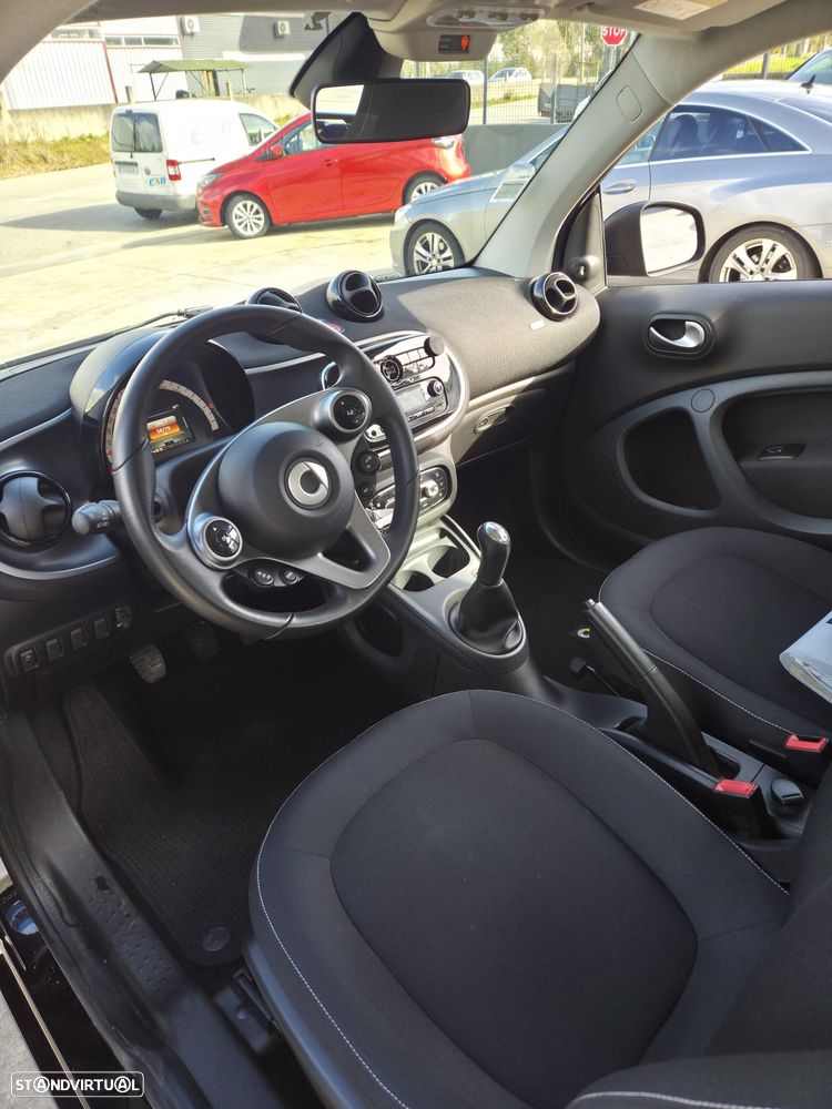 Smart ForTwo Coupé 1.0 Passion 71 - 6