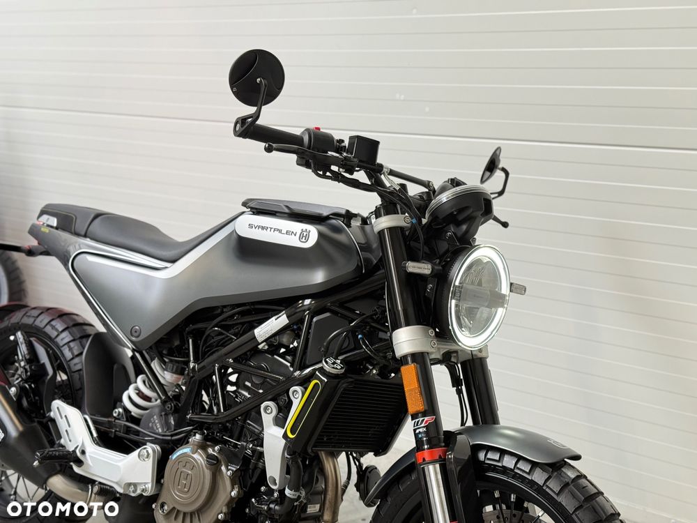 Husqvarna Svartpilen - 8