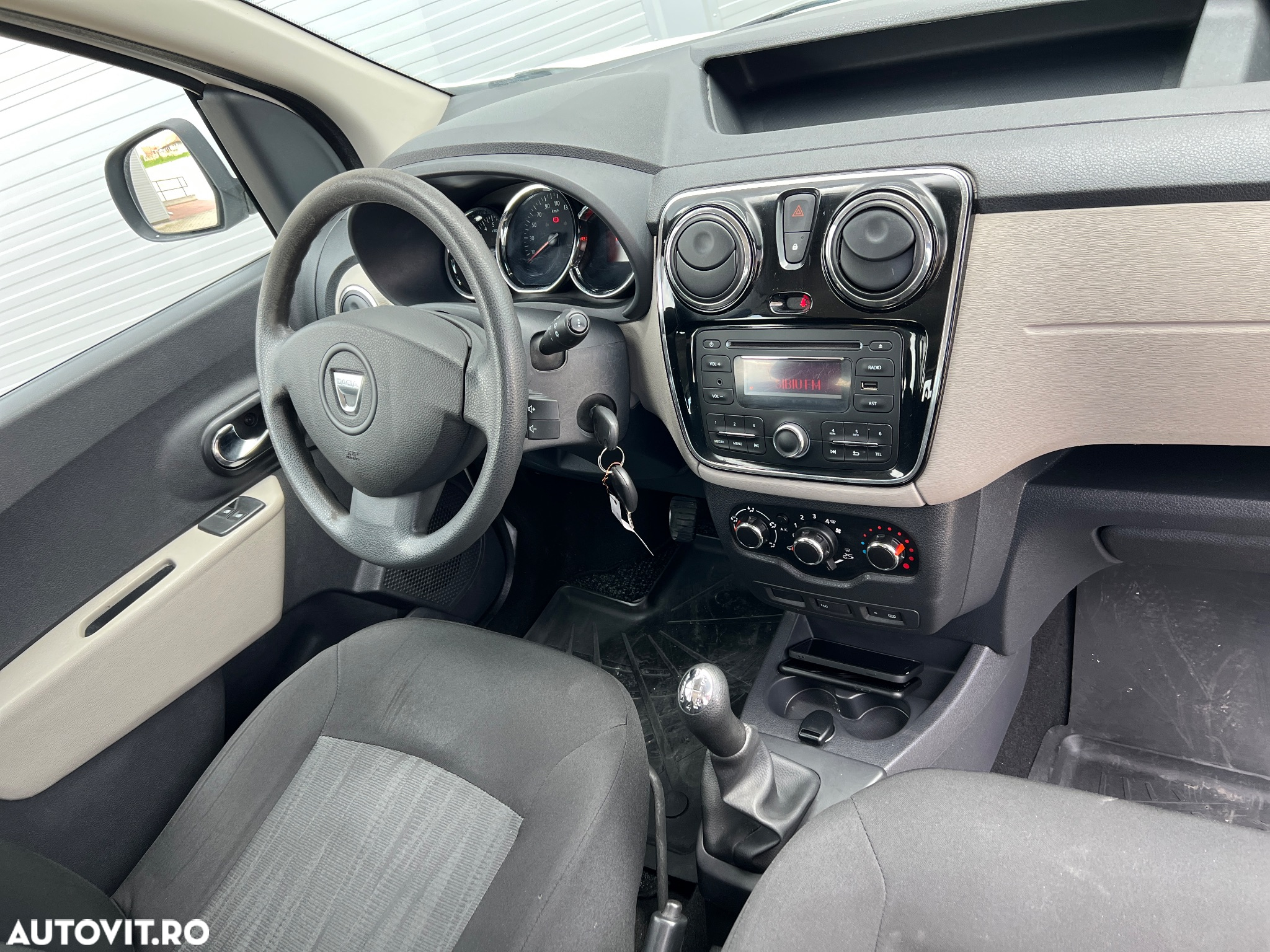 Dacia Dokker 1.6 Laureate - 9