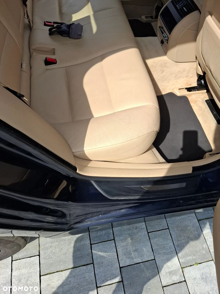 BMW Seria 5 520d - 6
