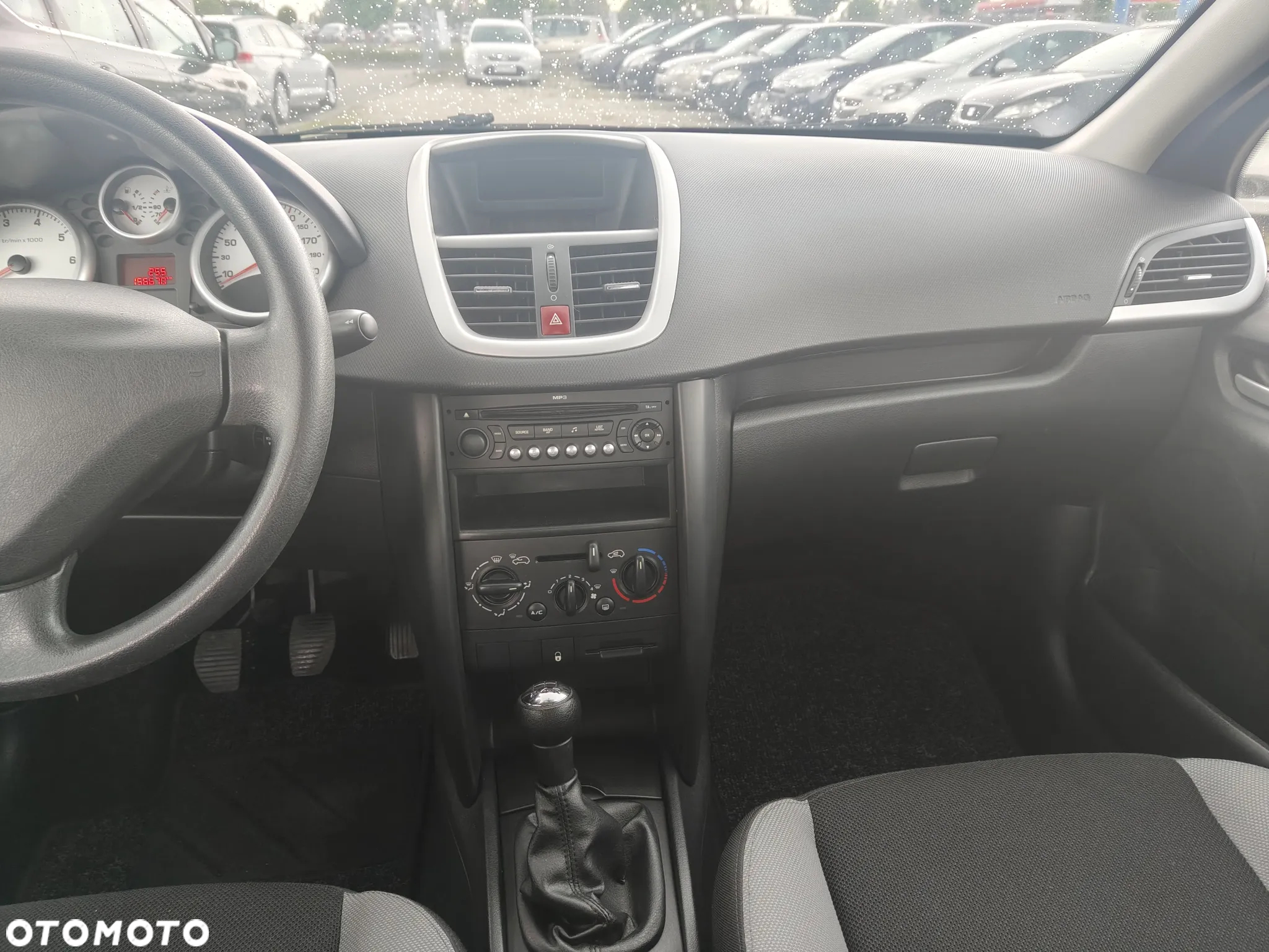 Peugeot 207 75 Urban Move - 19
