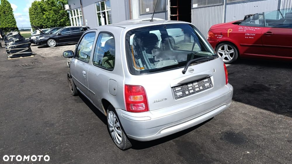 36305 Nissan Micra K11 przebieg 115 tysięcy silnik 1.0 16V CG10DE 60 km lakier KL0 - 3