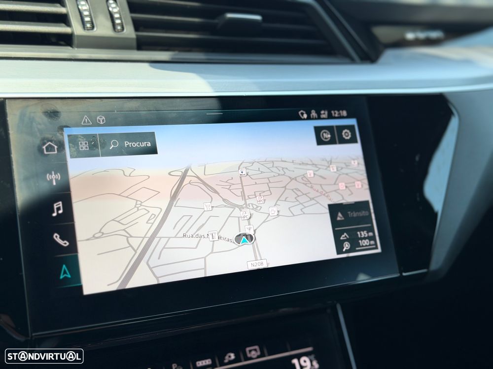 Audi e-tron 55 quattro S line - 28
