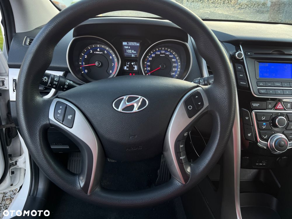 Hyundai i30 1.4 Advantage - 16