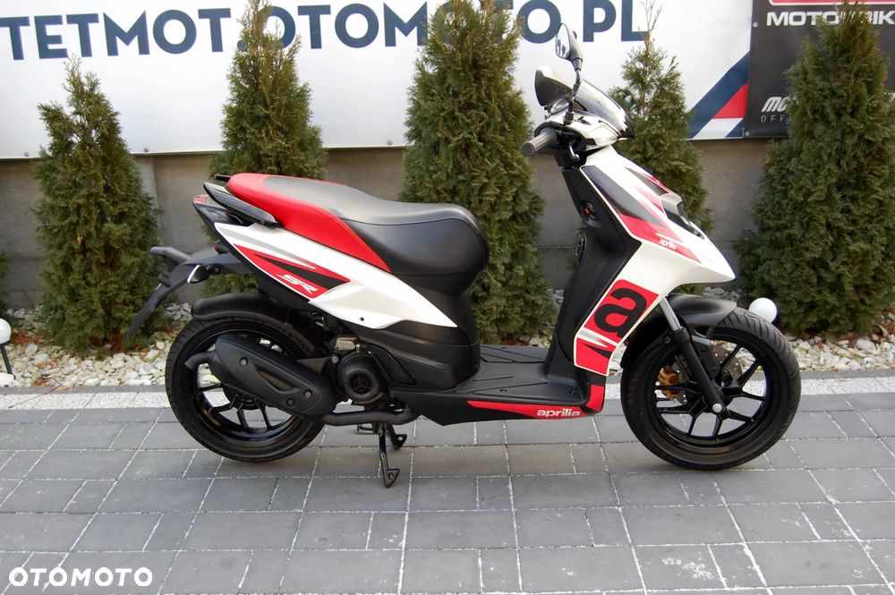 Aprilia SR - 2