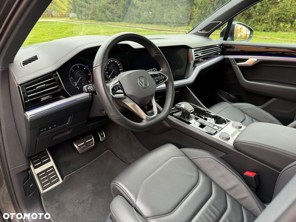 Volkswagen Touareg 3.0 V6 TDI SCR 4Motion Automatik R-Line - 23