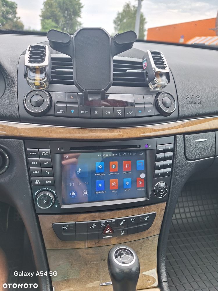 Mercedes-Benz Klasa E - 8