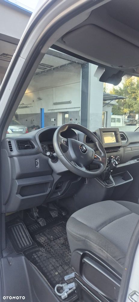 Renault Master - 10