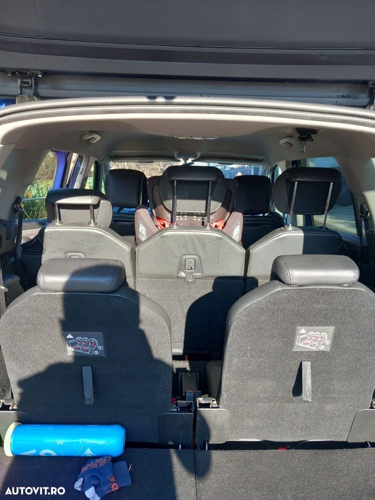 Citroën C4 Picasso e-HDi 115 ETG6 Business Class - 26