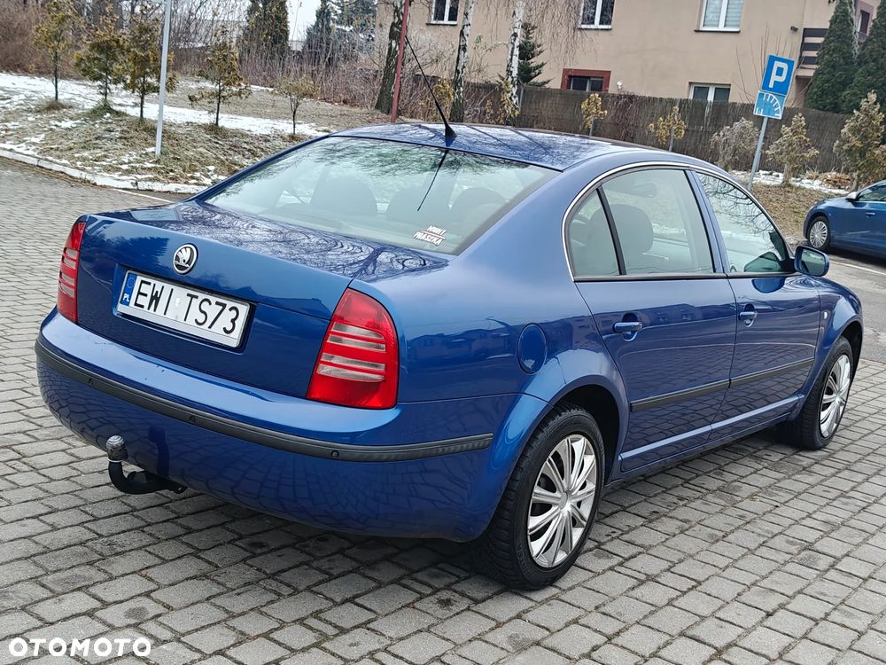 Skoda Superb 2.5 TDI Comfort - 13