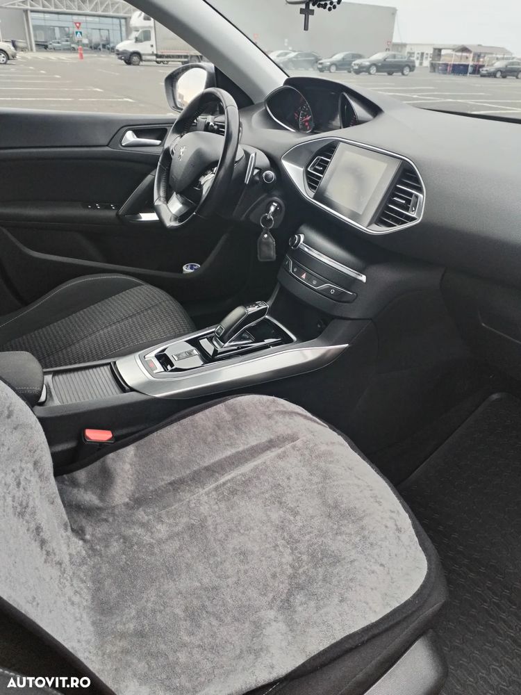 Peugeot 308 1.5 BlueHDi FAP STT EAT8 Active - 9