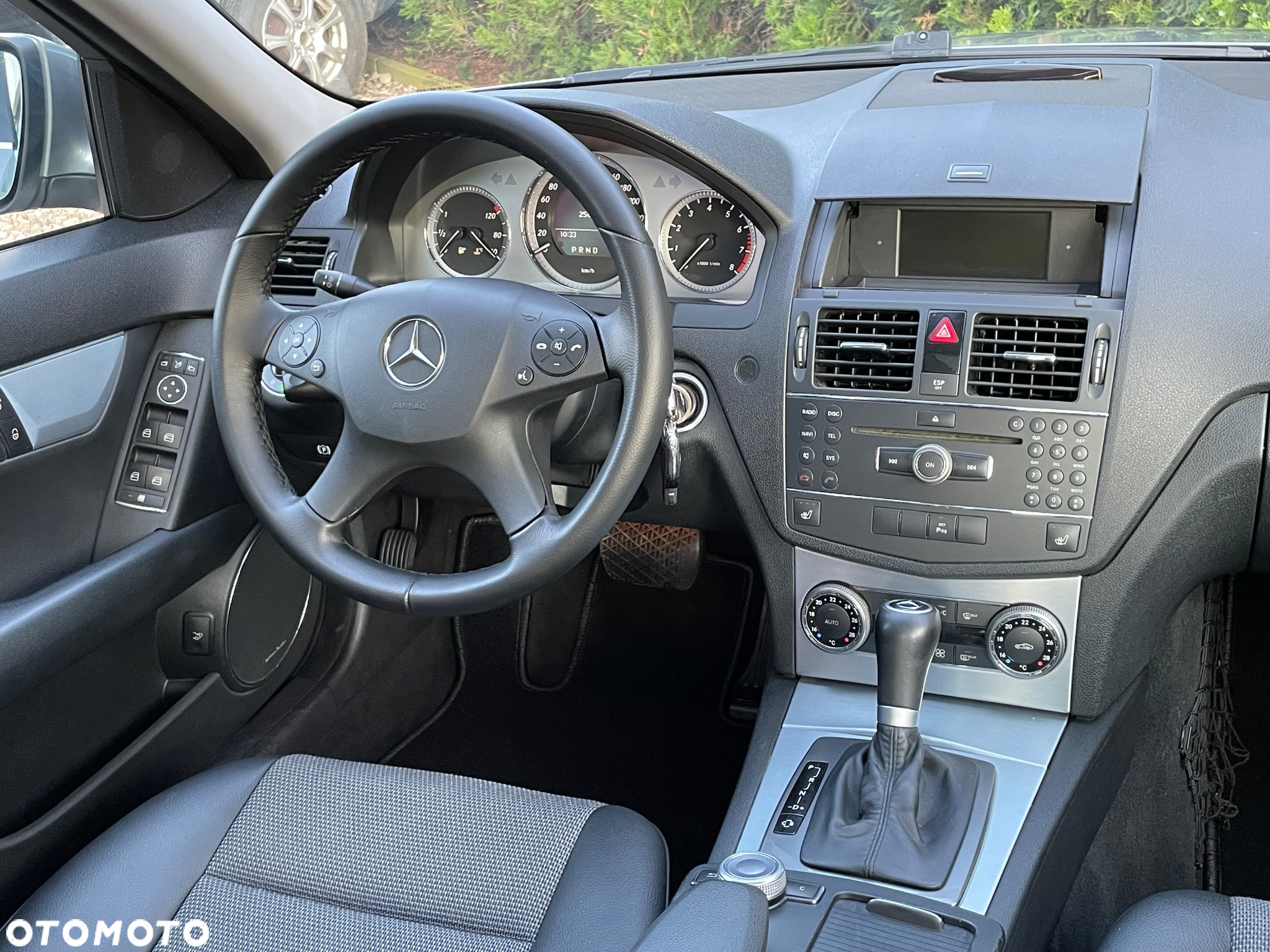 Mercedes-Benz Klasa C 180 Kompressor Automatik - 32