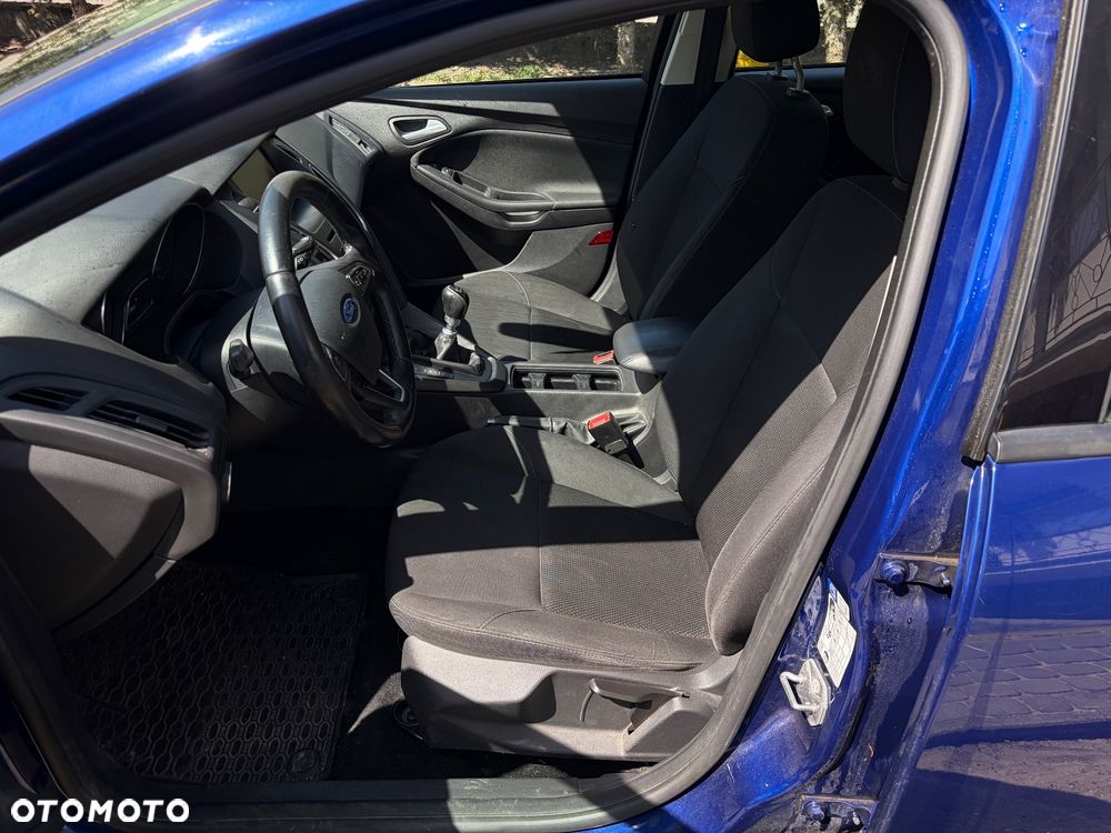 Ford Focus - 7