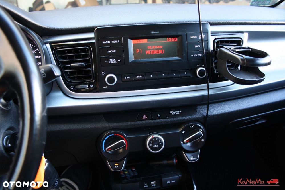 Kia Rio - 19