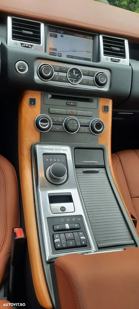 Land Rover Range Rover Sport 3.0 SDV6 Autobiography - 18
