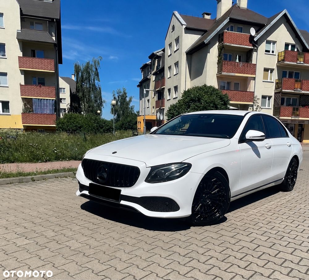 Mercedes-Benz Klasa E - 1