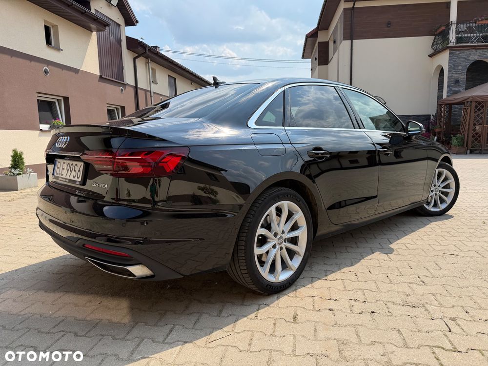 Audi A4 Limousine - 5