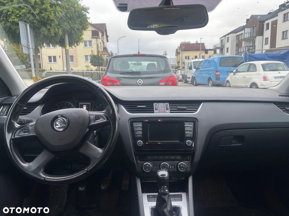 Skoda Octavia 1.6 TDI Elegance - 10