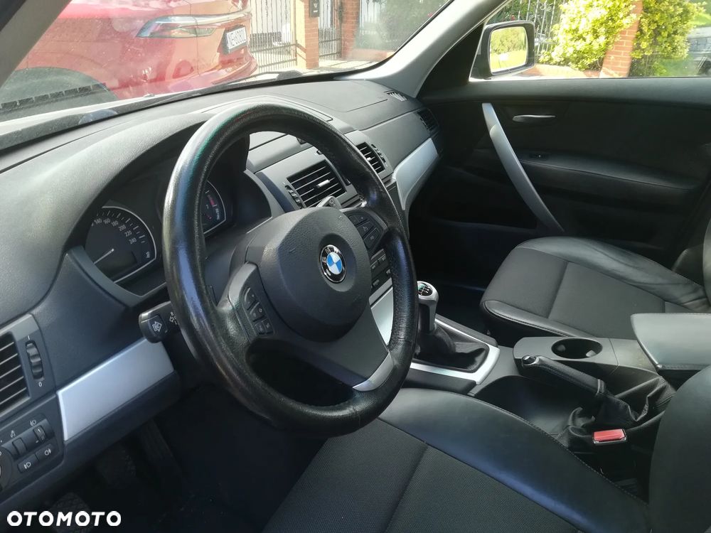 BMW X3 2.0i - 9
