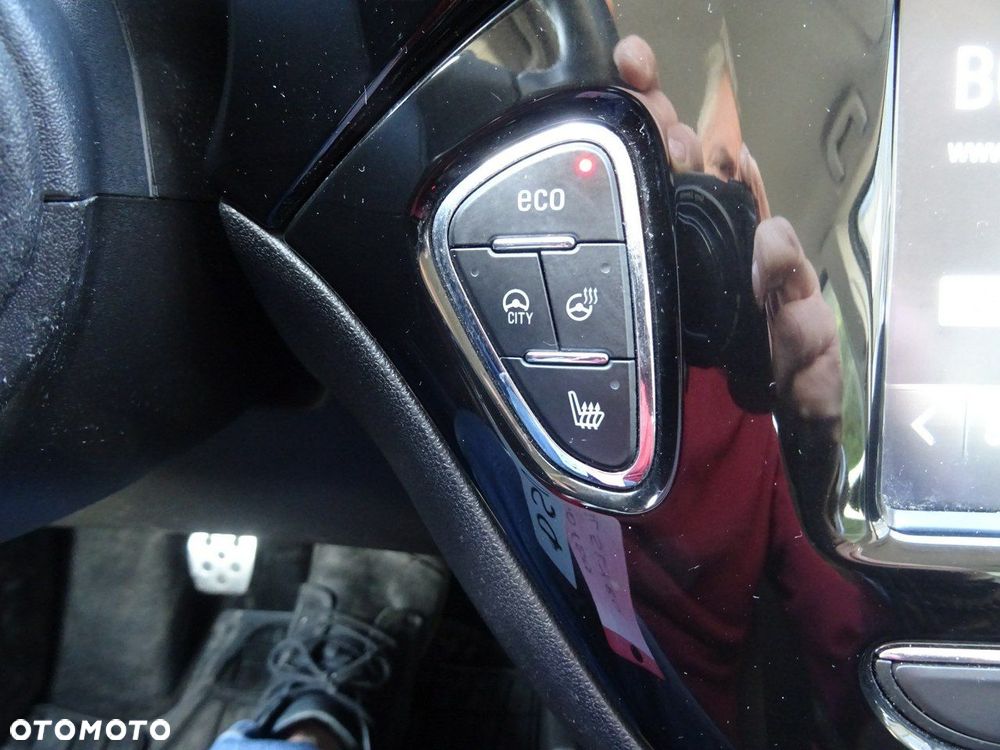 Opel Corsa 1.4 Turbo Start/Stop Color Edition - 10